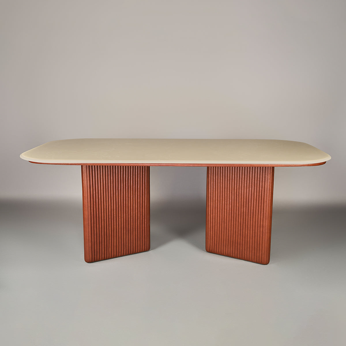 Linea Dining Table Cognac