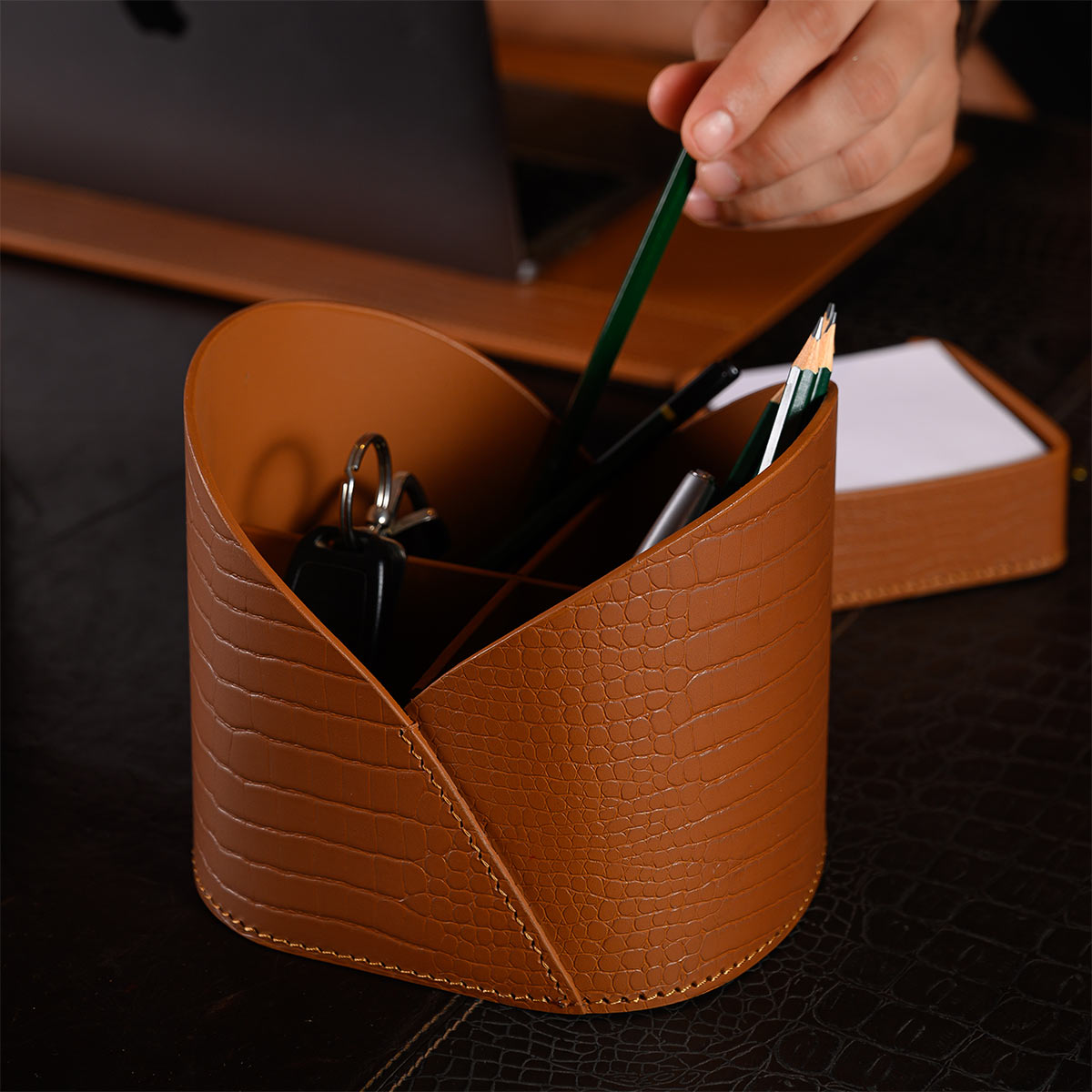 Sterling Multipurpose Desk Caddy Tan