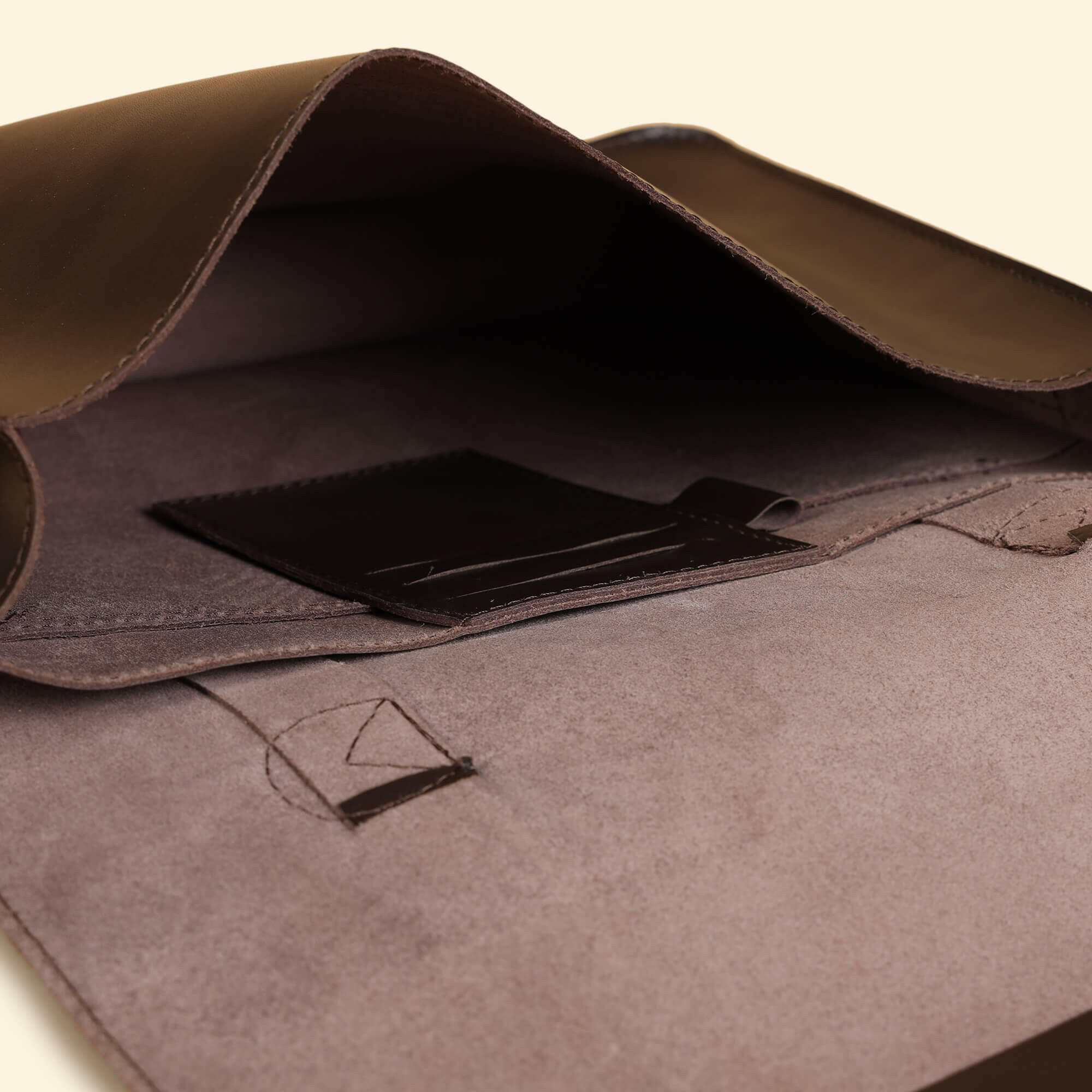 Olgor Utility bag- Genuine Leather Brown